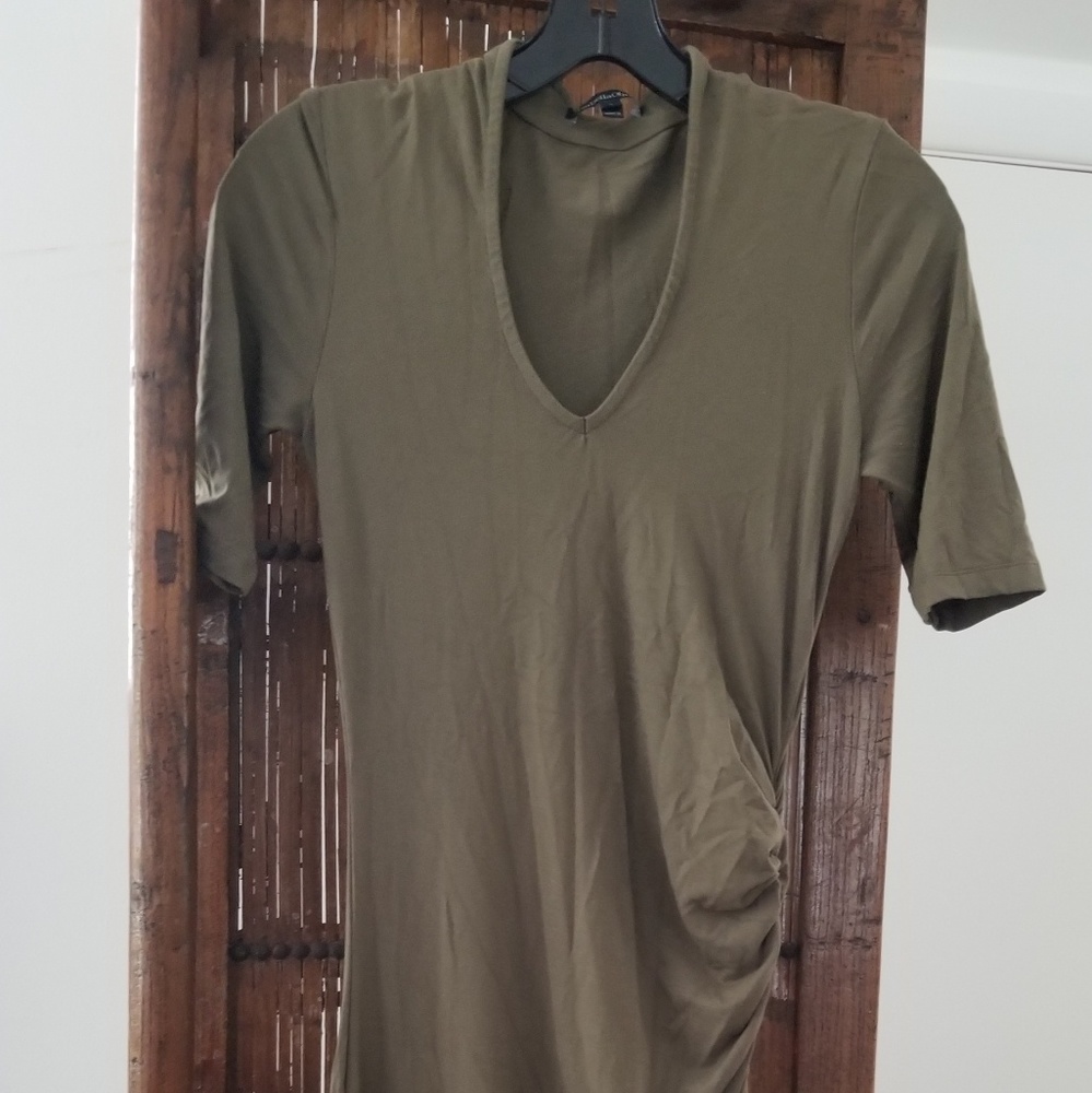 Isabella Oliver maternity dress